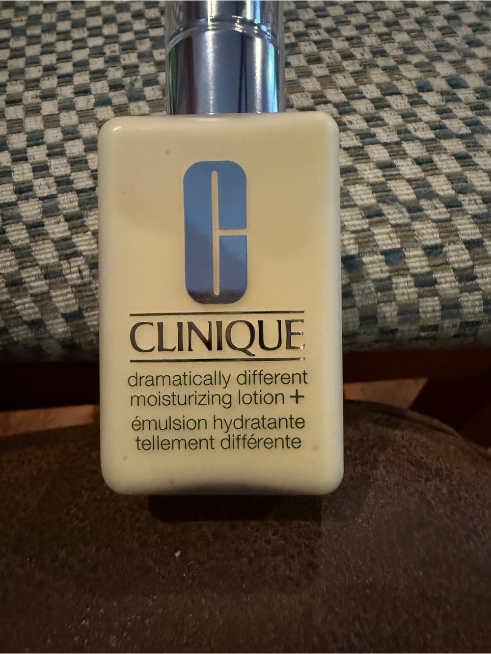 Clinique Dramatically Different Moisturizing Lotion+ - 4.2oz dry combination NWT